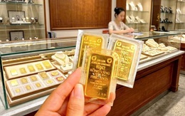 Chuyên gia dự báo giá vàng tuần tới có thể giảm 100 - 200 USD/ounce