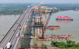 Cầu trên cao tốc kết nối sân bay Long Thành dần lộ diện sau 10 tháng thi công
