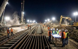 Vừa chốt làm đường sắt 8 tỷ USD với Trung Quốc, 7 ngày sau tuyên bố mua công nghệ của Hàn Quốc, một nước châu Á lên kế hoạch gì?