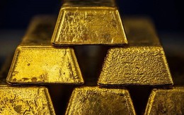 Phát hiện một quốc gia láng giềng Việt Nam mạnh tay "gom" gần 700 tấn vàng
