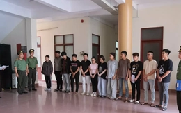 Khởi tố 12 bị can mua bán trái phép 3.500 tài khoản ngân hàng