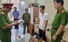 Công an ập vào khám xét nơi ở, nơi làm việc, bắt tạm giam quản lý Trần Minh Duy SN 1990