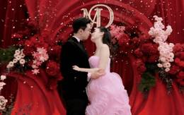Midu và chồng thiếu gia "đám cưới lần nữa": Minh Đạt quá bảnh ôm hôn vợ liên tục, Jun Vũ và dàn sao góp vui