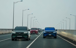 Chuyên gia lý giải vì sao Vingroup quyết đầu tư xe điện, Viettel bắt tay FPT làm chip và loạt DN Việt lao vào sân chơi khó nhất thế giới?