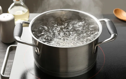 Cách vệ sinh đồ nhà bếp bằng nước nóng