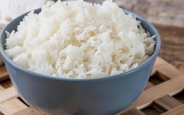 Bỏ ăn cơm suốt nửa năm, người đàn ông sốc nặng khi nhận "tin dữ"