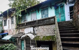 Rời chung cư 'chờ sập', người dân đến tạm cư tại khu nhà ở sinh viên