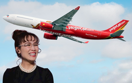 Vietjet "cất cánh" thẳng đứng