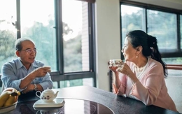 Sau nửa đời người, nhiều người mới nhận ra 4 "tài sản" đắt giá nhất của tuổi trung niên: Quyết định cuộc sống viên mãn, hạnh phúc