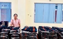 Nghịch lý Tóc Tiên
