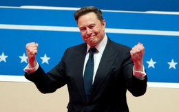 Nóng: Elon Musk nhắm tới túi quần của hàng tỷ người, sắp làm điện thoại mỏng hơn iPhone, có hệ điều hành riêng
