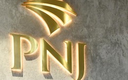 Giữa cơn biến động, VinaCapital bán ra hàng triệu cổ phiếu PNJ, không còn là cổ đông lớn