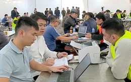 Gần 200 cảnh sát đồng loạt bắt 60 đối tượng trong đường dây lừa đảo 1.000 tỷ đồng