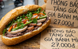 'Tăng giá ổ bánh mỳ từ 20.000 đồng lên 27.000 đồng' – chủ quán toan tính bù lỗ Food App nhưng lại đánh thẳng vào túi tiền người mua