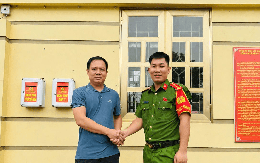 Phát hiện giao dịch chuyển khoản 20 triệu đồng đến tài khoản của Nguyễn Văn Đương SN 1987, công an lập tức vào cuộc điều tra