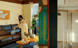 Cải tạo ban công 1m² thành phòng tắm, không đi làm vẫn sống rất chill: Cuộc sống khiến nhiều người tò mò