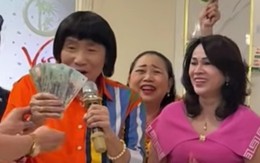 Vui cho NSND Minh Vương ở tuổi 76: "Được cho nhiều tiền quá!"