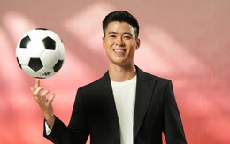 Trung vệ Đỗ Duy Mạnh "ghi bàn" ấn tượng vào khung thành thời trang của Aristino