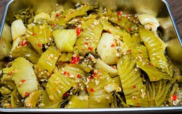 Cặp vợ chồng cùng mắc ung thư vì món rau nhiều người Việt cứ tưởng "ăn càng nhiều càng khỏe"