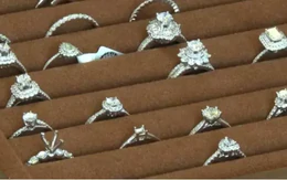 Khổ như đi bán kim cương: Tài sản tiền tỷ thành… cục đá