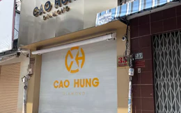 Đóng cửa hàng loạt, nhiều tiệm kim cương ở TPHCM đổ lỗi cho khách hàng