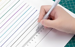 Bí mật của cạnh vát chéo trên chiếc thước kẻ nhựa