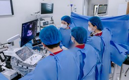 Kỳ tích y học: Bác sĩ Việt cứu thai nhi ngay từ trong bụng mẹ