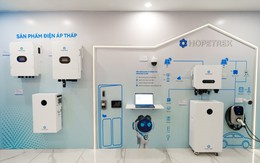 Việt Nam có 30 triệu hộ dân, chỉ 100.000 hộ dùng điện mặt trời: Một 'tân binh' toàn cầu vừa gia nhập cuộc đua