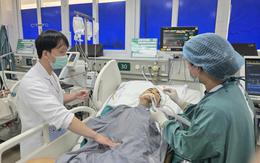 Không bỏ cuộc trước lằn ranh sinh tử: Bác sĩ Bạch Mai cứu sống liên tiếp 2 ca sốt rét ác tính nguy kịch, WHO quyết định làm ngay 1 việc