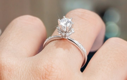 Thực tế mua bán vàng, kim cương ở PNJ sau thông báo chia 5 kỳ trả tiền cho khách