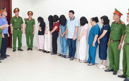 Khám xét khẩn cấp Phòng khám đa khoa Y học Nghệ An, 10 người tra tay vào còng