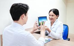 Trào lưu xoay, vặn cổ giảm đau vai gáy: Dân công sở có thể bị tai biến sau tiếng 'rắc'