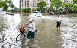 Thượng Hải chìm trong biển nước sau cơn mưa lịch sử: Liệu ‘thành phố thông minh’ có đủ để chống ngập?