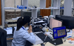 Phát hiện 1 nhân viên mới 22 tuổi đã được hưởng hơn 2,6 tỷ đồng tiền lương hưu, hồ sơ ghi đi làm từ lúc 1 tuổi