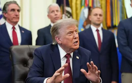 Báo Mỹ: Tổng thống Trump chỉ thị tạm hoãn các cuộc tấn công Iran do cạn kiệt tên lửa đánh chặn