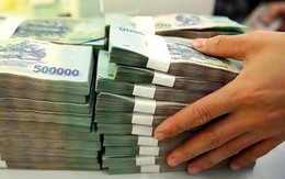 Có 2 tỷ gửi ngân hàng, mỗi tháng bạn nhận được bao nhiêu tiền lãi?