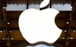 Bị chê chậm chân trong AI, Apple vẫn trở thành công ty thứ 2 đạt 5.000 tỷ USD vốn hóa