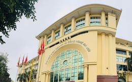 Đình chỉ học một năm hai nữ sinh y khoa livestream dọa 'tiêm thuốc độc'