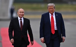 Điện đàm với Tổng thống Nga, ông Trump đề nghị giúp tìm giải pháp về Ukraine