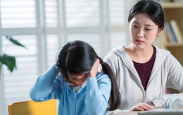 8 lý do con cái không muốn giao tiếp với cha mẹ