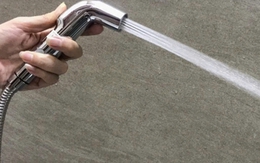 Cảnh báo đến người dùng vòi xịt hàng ngày