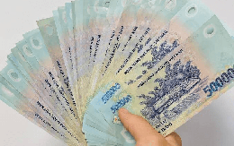 Nữ nhân viên tự mua hợp đồng bảo hiểm nhân thọ cho mình rồi trục lợi 66 triệu đồng của công ty
