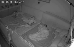 Camera trong phòng ngủ ghi lại 19 phút đặc biệt, 25 triệu người đã xem và trầm trồ