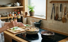 Vì sao nhiều gia đình thích dùng bếp từ đôi? Dùng rồi mới thấy tiện đủ đường