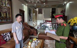 Kiểm tra 3 shop thời trang, công an khởi tố ông chủ Nguyễn Hải Linh SN 1993