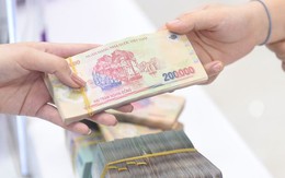 Hai ngày nữa, người dân vay ngân hàng số tiền dưới 400 triệu đồng sẽ đón tin vui