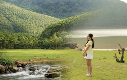Việt Nam có một bãi cỏ mỗi năm chỉ nổi lên vài tháng rồi lại chìm xuống lòng hồ, cách Hà Nội đúng 80km