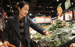 Làm thuê cho “phú bà”, người giúp việc bị quỵt 468 triệu tiền đi chợ, còn đưa 720 triệu cho chủ mua siêu xe BWM