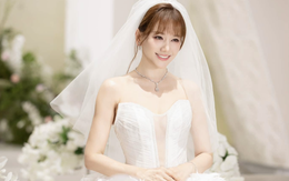 Vợ Trấn Thành mặc váy cưới gây xôn xao mạng xã hội
