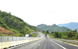 Cận cảnh dự án mở rộng cao tốc xuyên núi hơn 3.200 tỷ trước ngày về đích